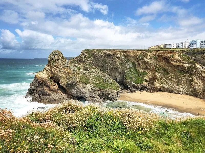 Watergate View 2 is a 2 bed brand new coastal apartment in Porth