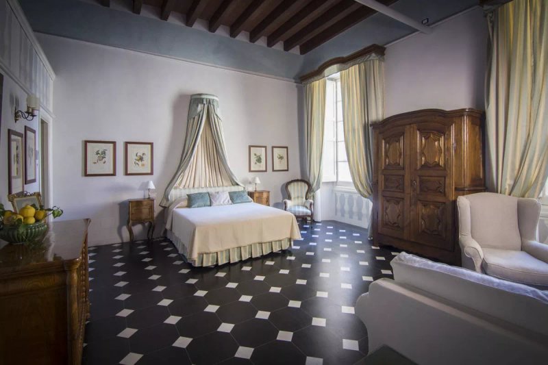 Palazzo Lengueglia B&B