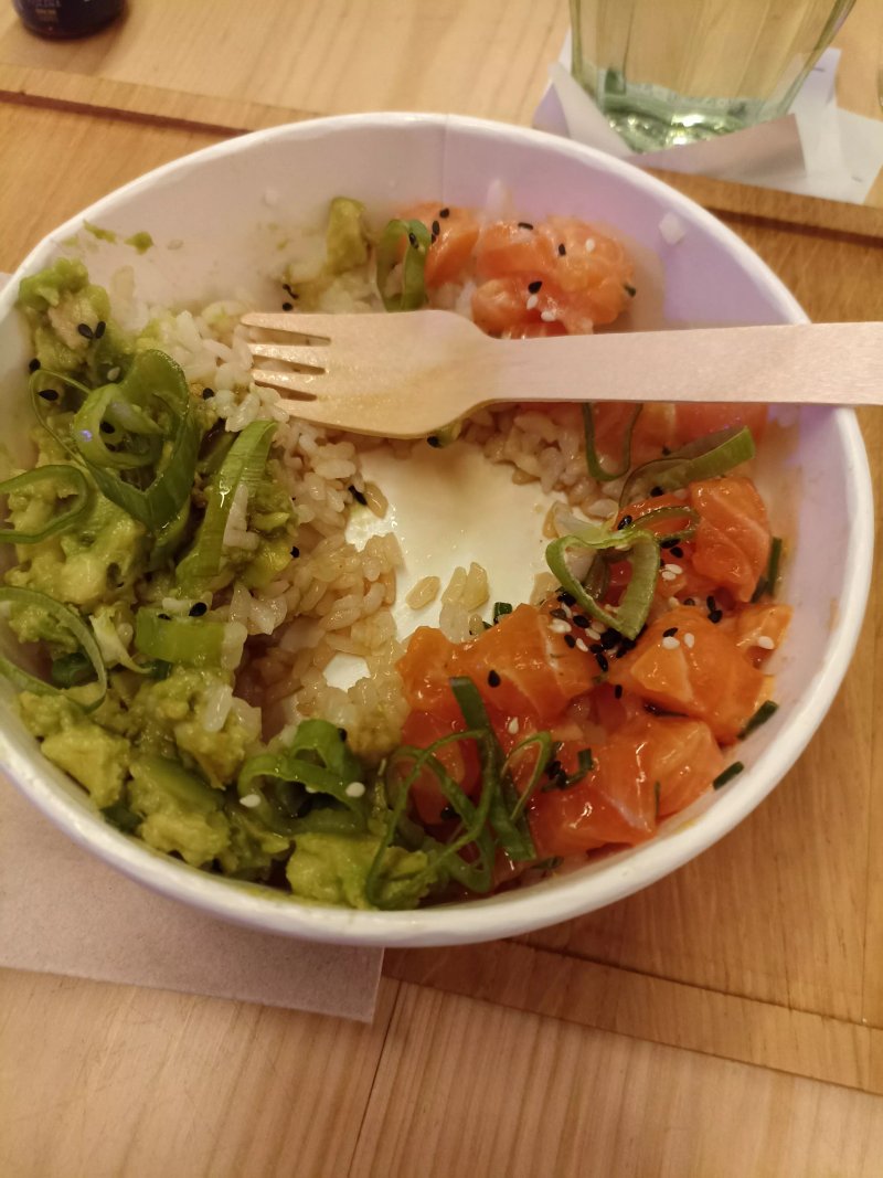 POKAWA Poke bowls Cannes