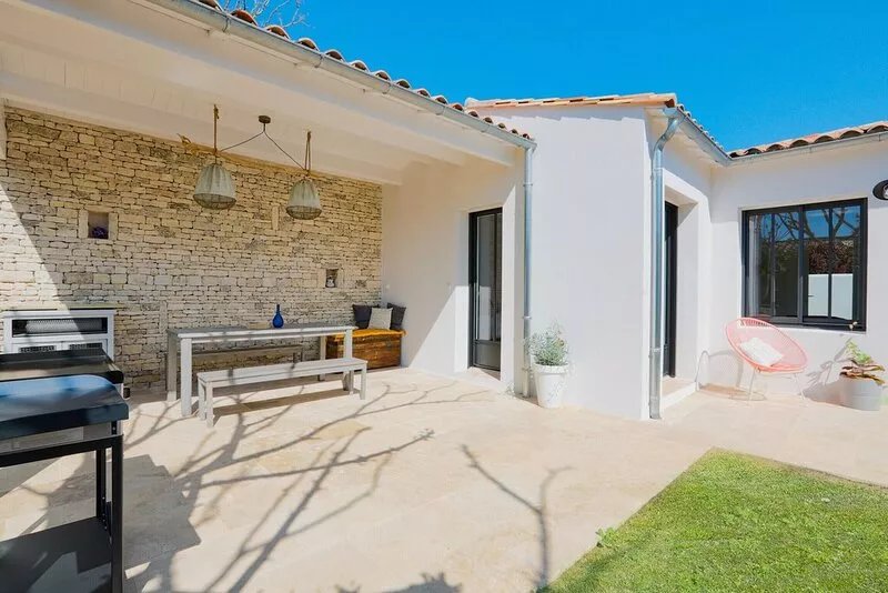 550m from the beach, house for 4