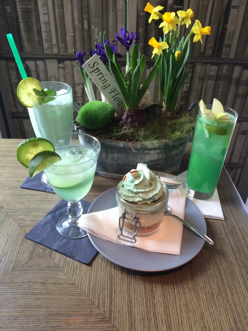 Larus Cocktail Bar