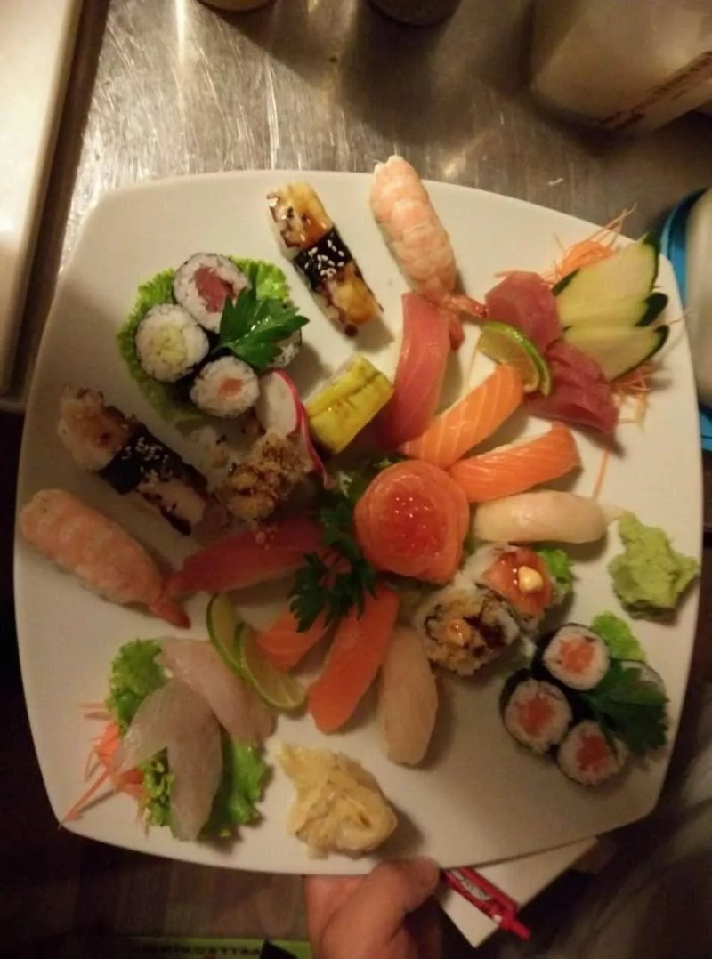 Makiyo Sushi & Pizza Bovisa