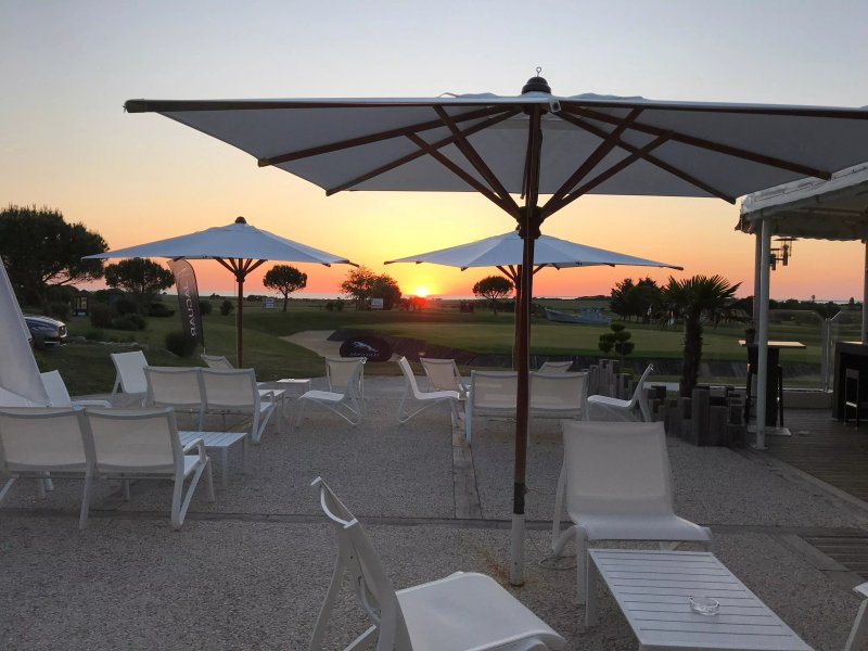 restaurant golf de la rochelle