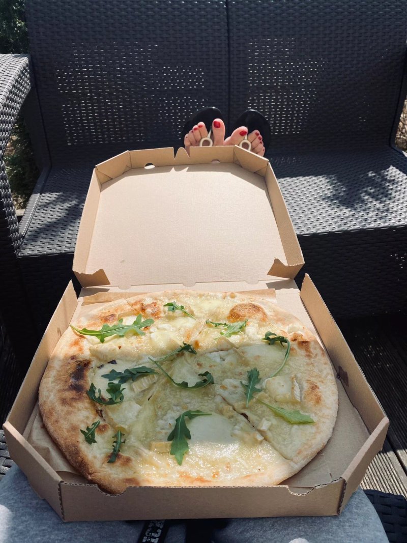 TYP 00 Pizza I Wino