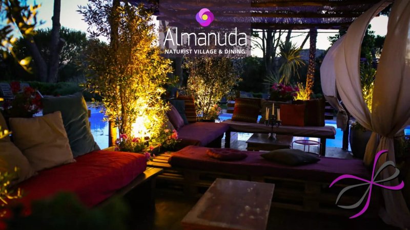 Almanuda -  Naturist Village & Dining (Ristorante Nudista)