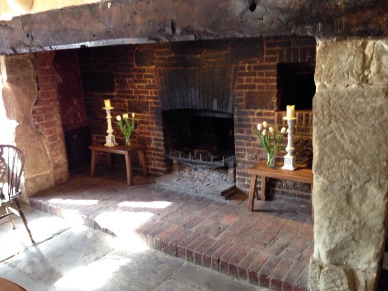 Chequers Inn Hotel Bar & Restaurant