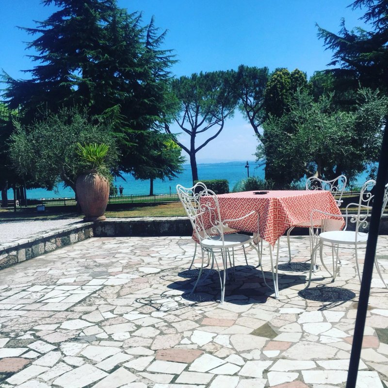 Hotel Mirabello