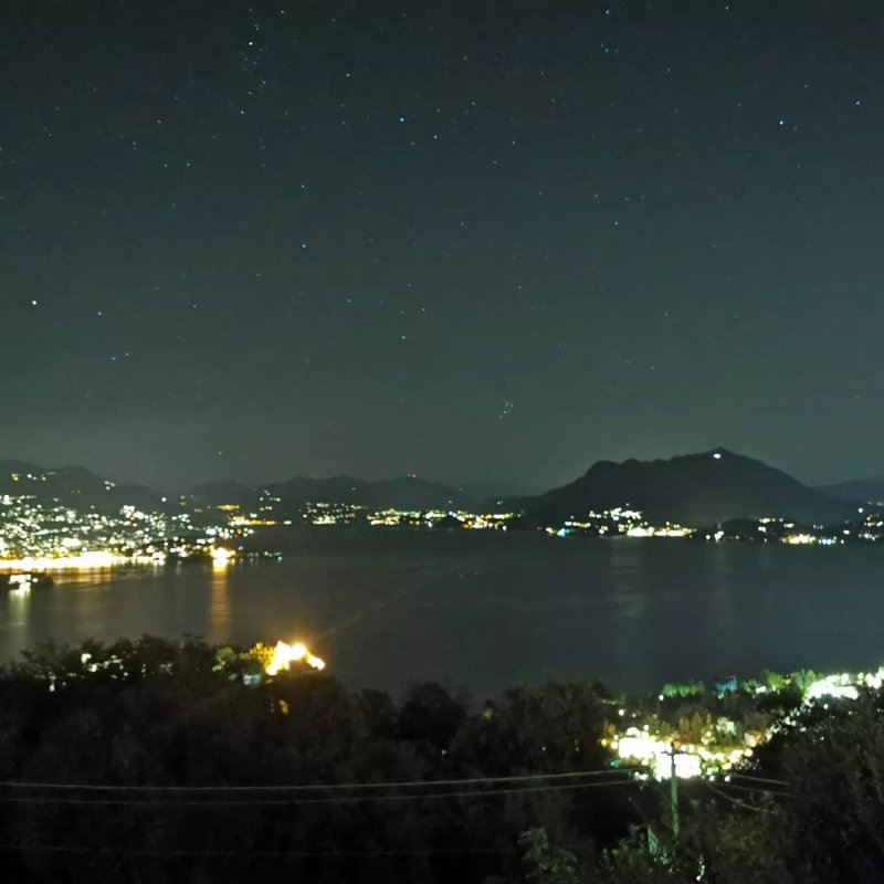 Una Finestra Sul Lago Maggiore