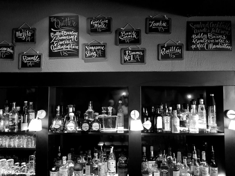 Konrad Kaffee- & Cocktailbar