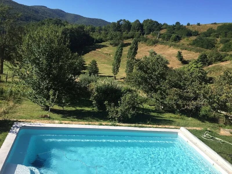 Family house in the heart of the vineyards "lupins"