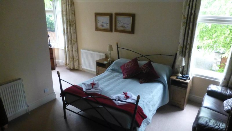 Cedar House Bed & Breakfast