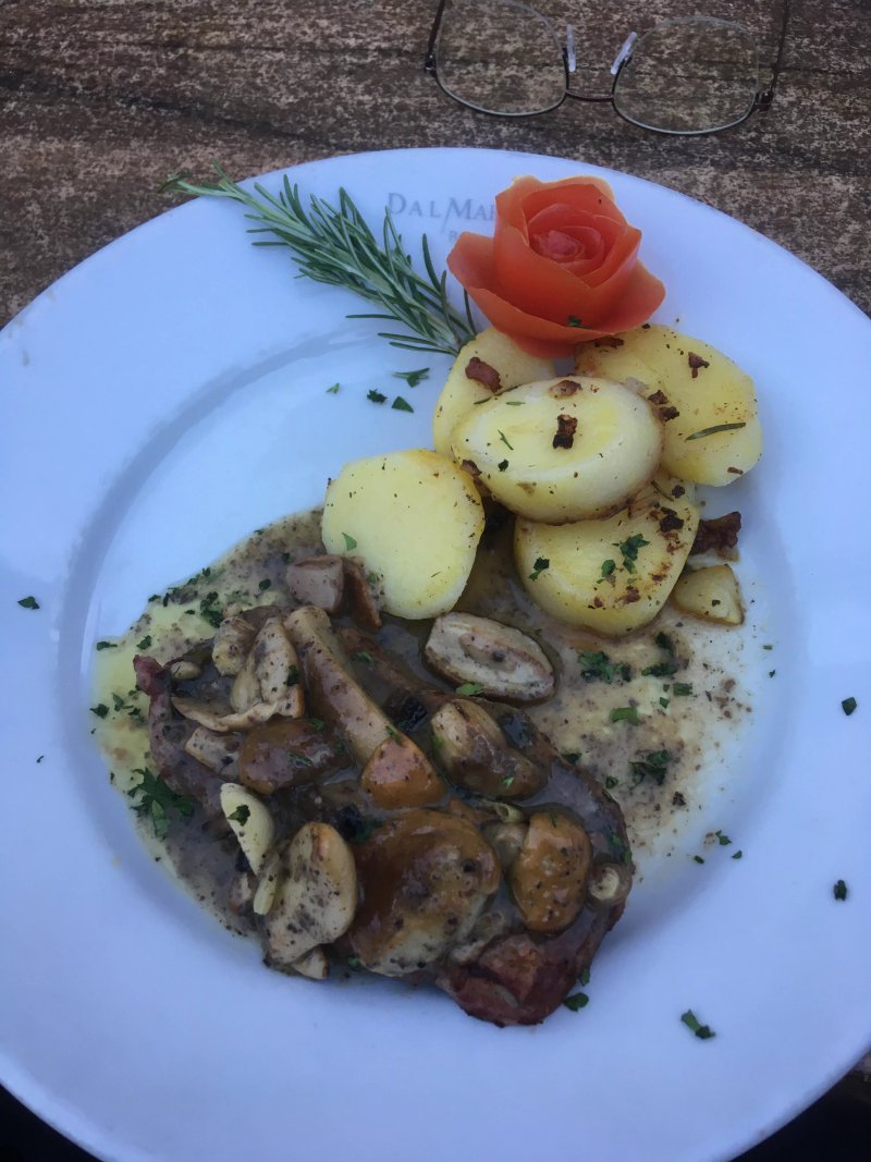 Ristorante & Pizzeria Goldener Loewe