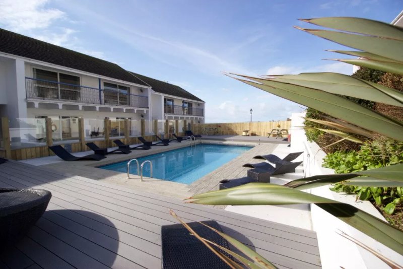 Beach Retreat Apartments