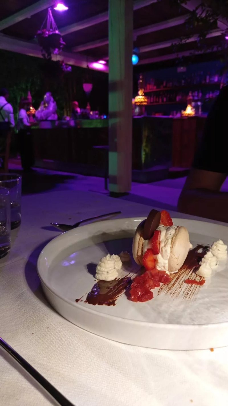 Cosmo Restaurant - World of Taste