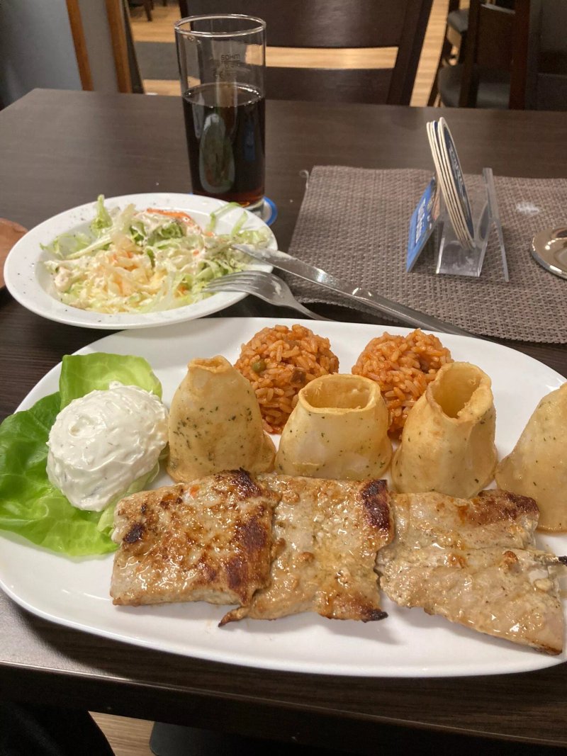 Giorgos Grill