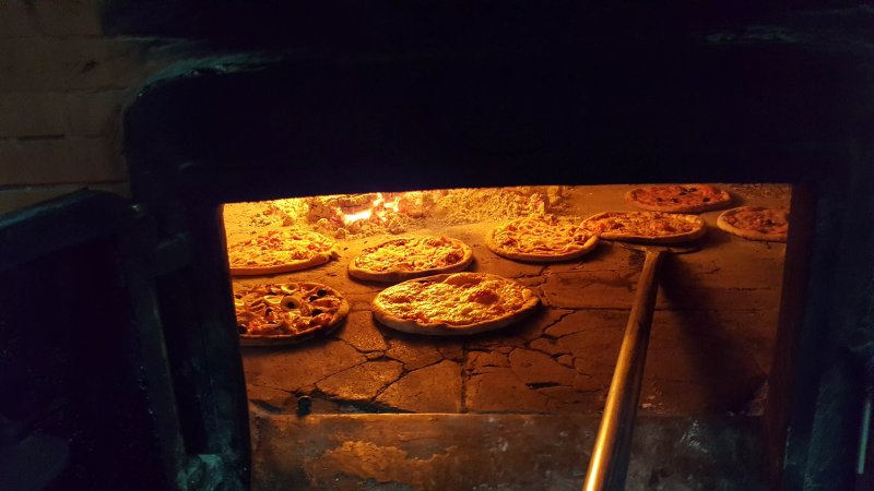 Pizzeria Ay! Felipe No Me Comas