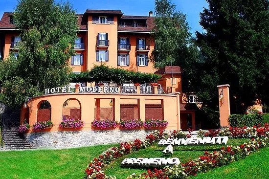 Hotel Moderno