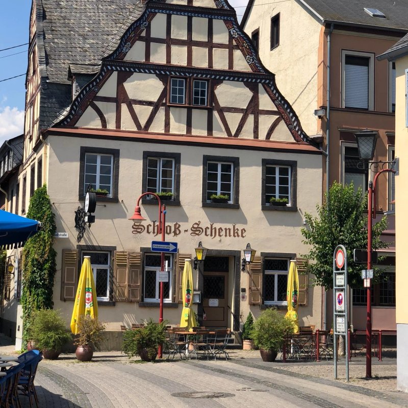Schloss-Schenke