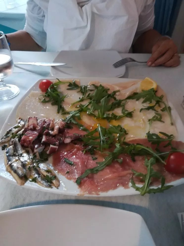 Lo Scoglio - Ristorante Pizzeria