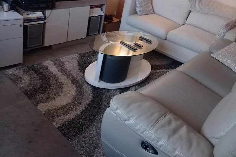 Apartment in a quiet residential building in Paris