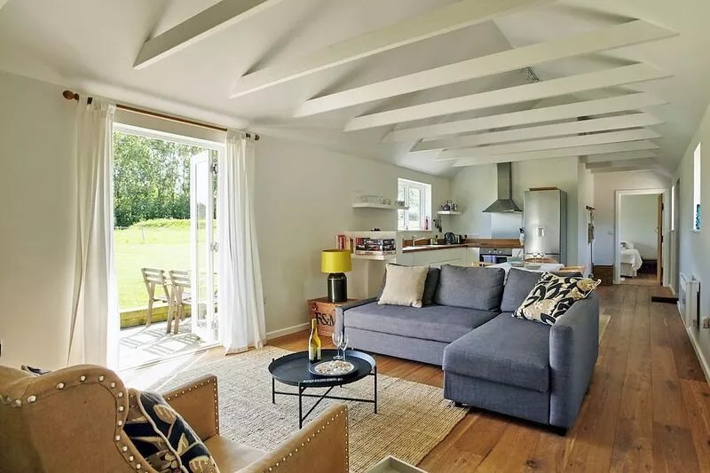 2 bedroom accommodation in Birdham, near Chichester