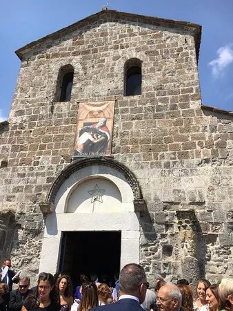 Basilica di S. Paride ad Fontem
