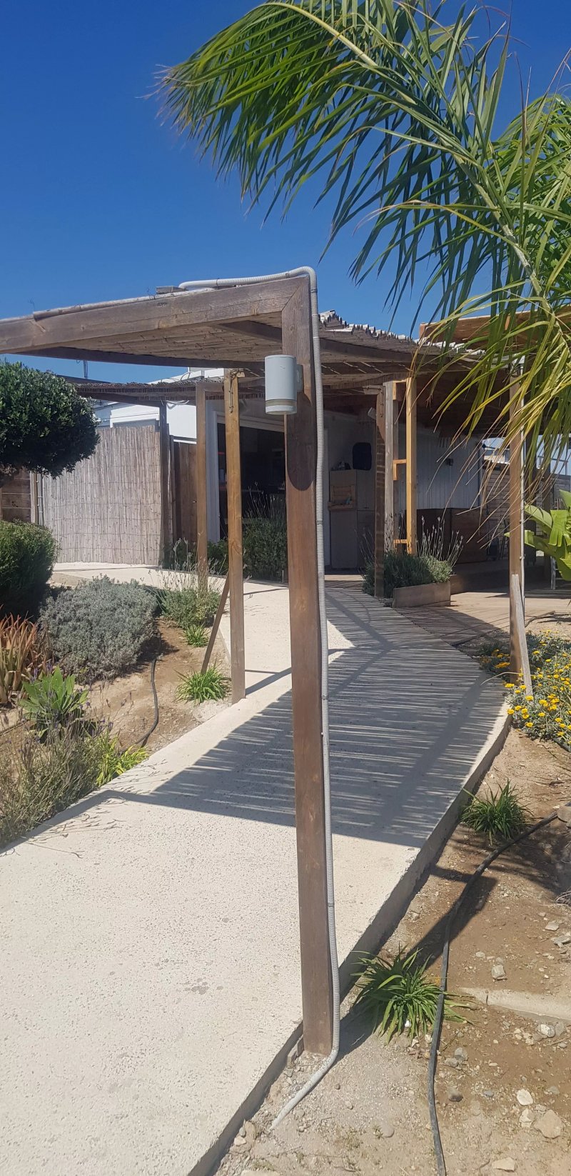 Akakia Beach Bar