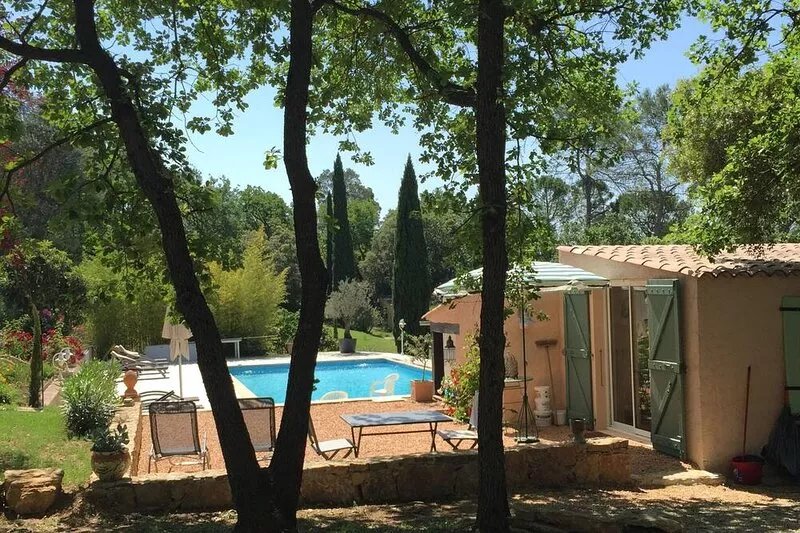 1 Studio comfort - pool, pool house, exclusive to the woodland studio