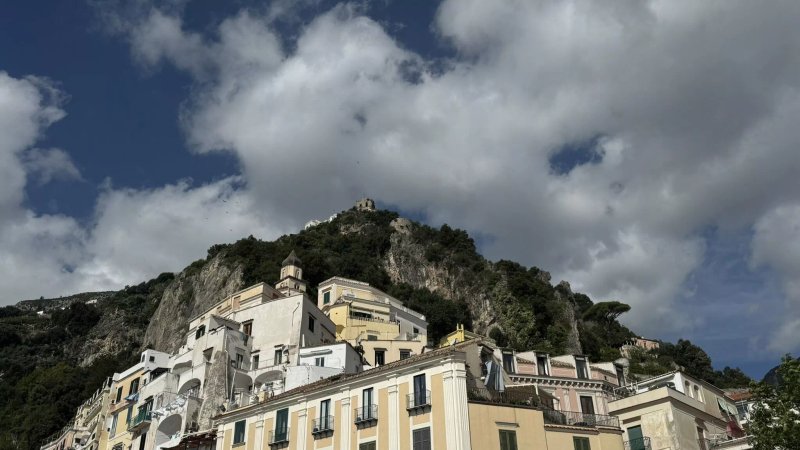 Amalfi Coast Sunrise B&B