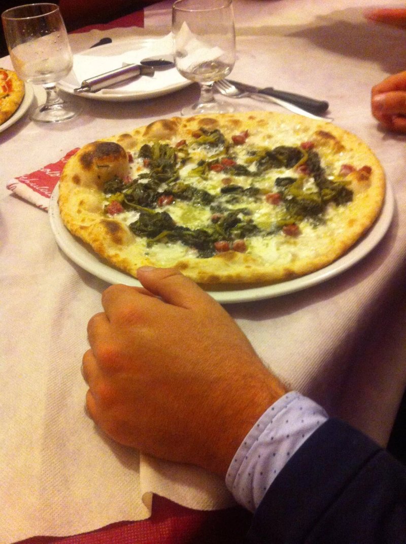 Old Money Pizzeria