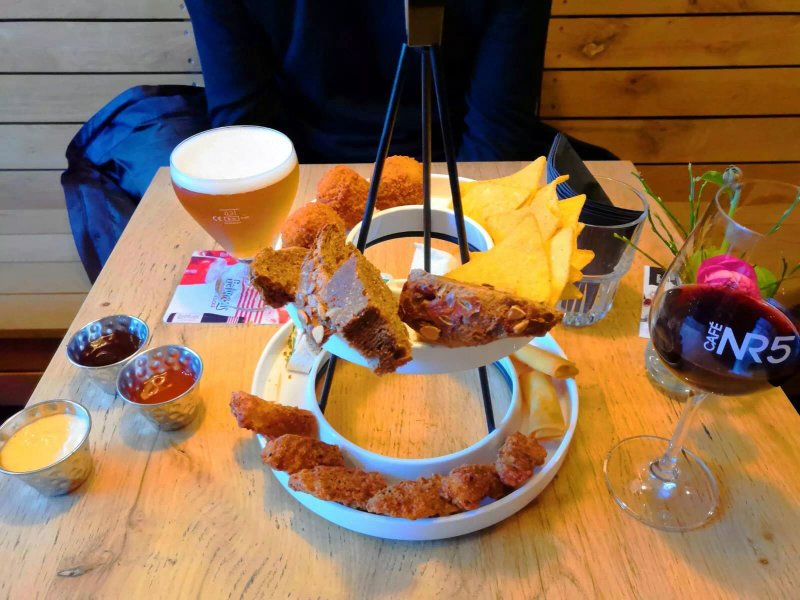 Cafe NR. 5