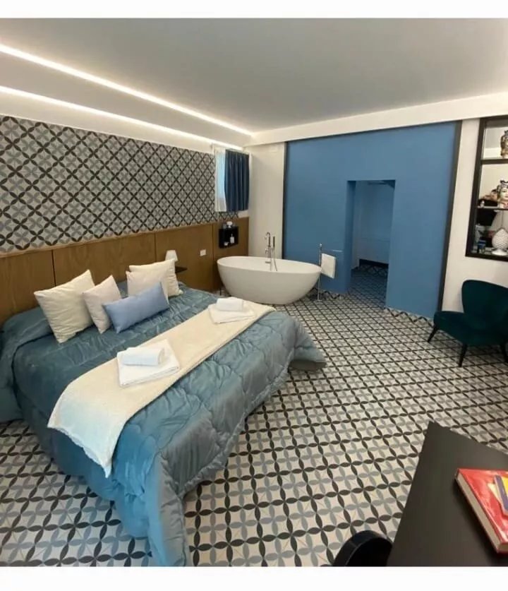 Community Rooms & Wine