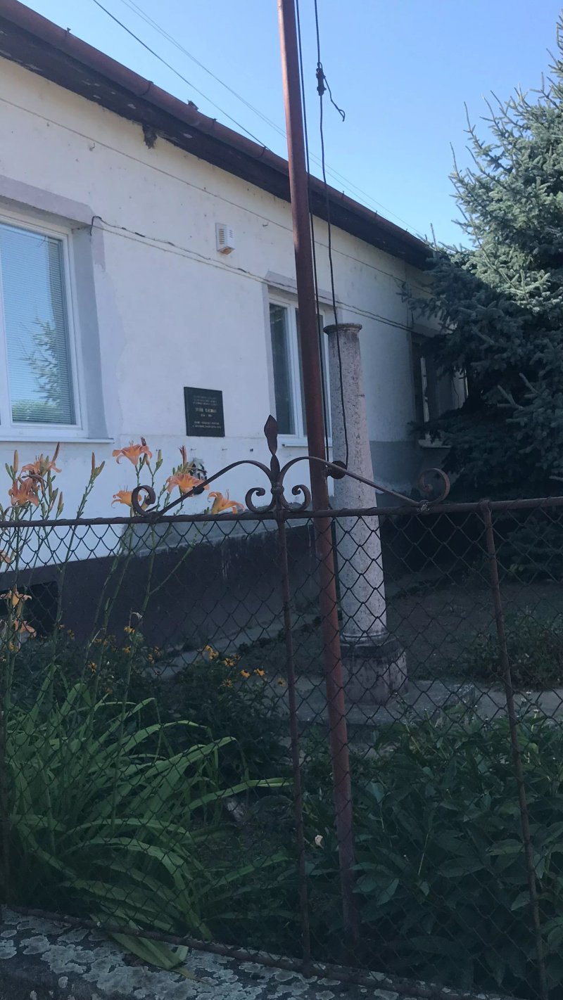 Obecna Kniznica