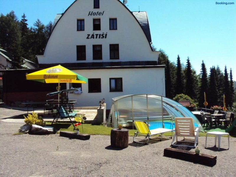 Hotel Zatisi