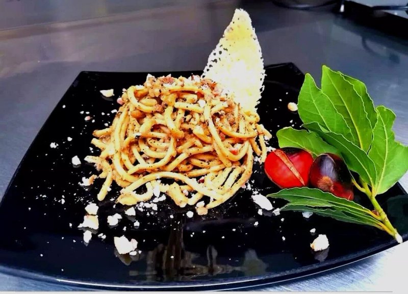Fashion Mitho's Cafe & Restaurant