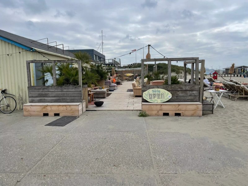 Pele Surf Shack