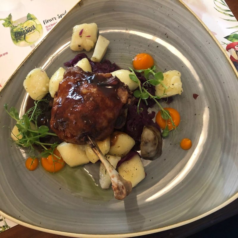 Sowa Restaurant