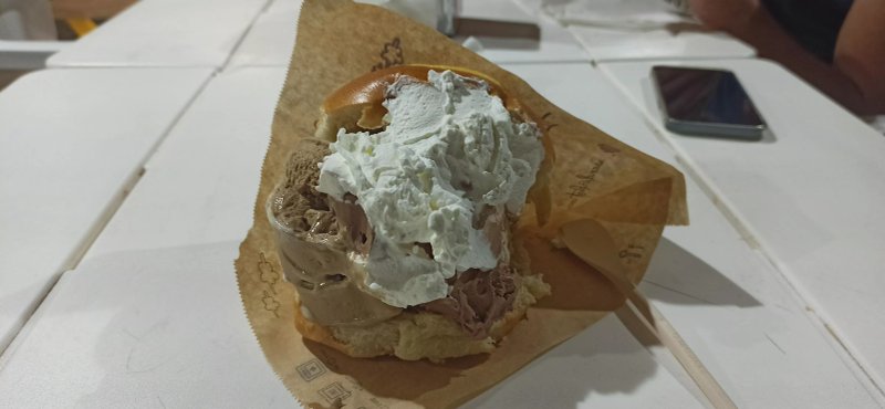 Luna Rossa - Gelateria