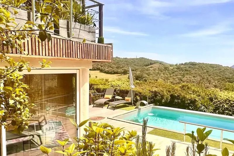 Villa Anchorage, SEA VIEW, HEATED POOL , no vis-a-vis