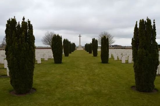 Mendinghem Military Cemetery