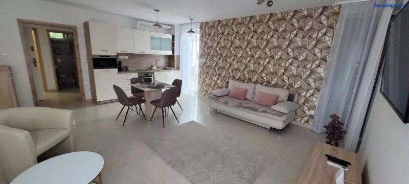 Jokai Apartmanhaz-Hajduszoboszlo