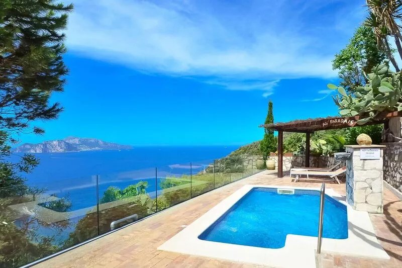 AMORE RENTALS - Villa Bacco with Private Swimming Pool, Sea View, Parking