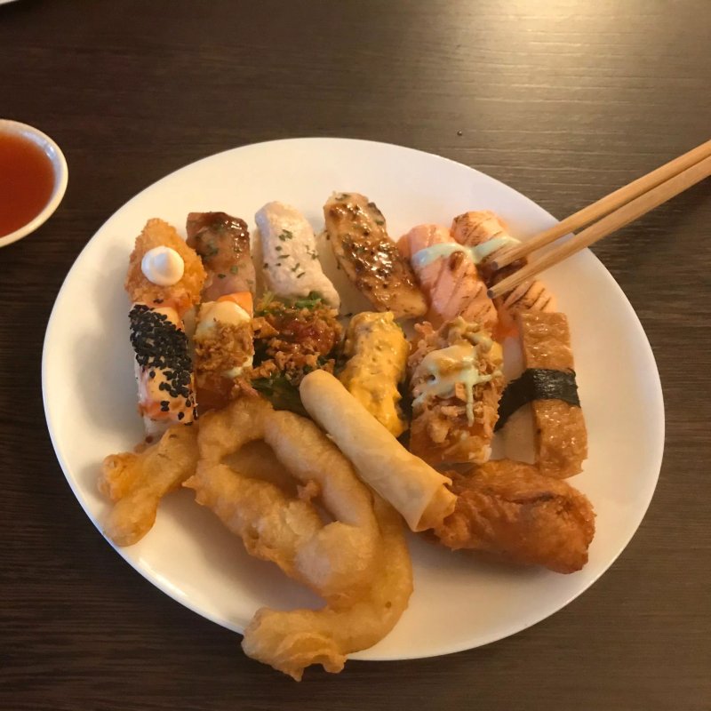 Sakura Sushi