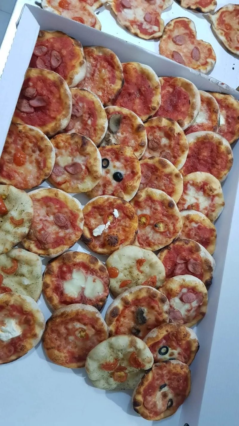 Pizza Italia. Paitone