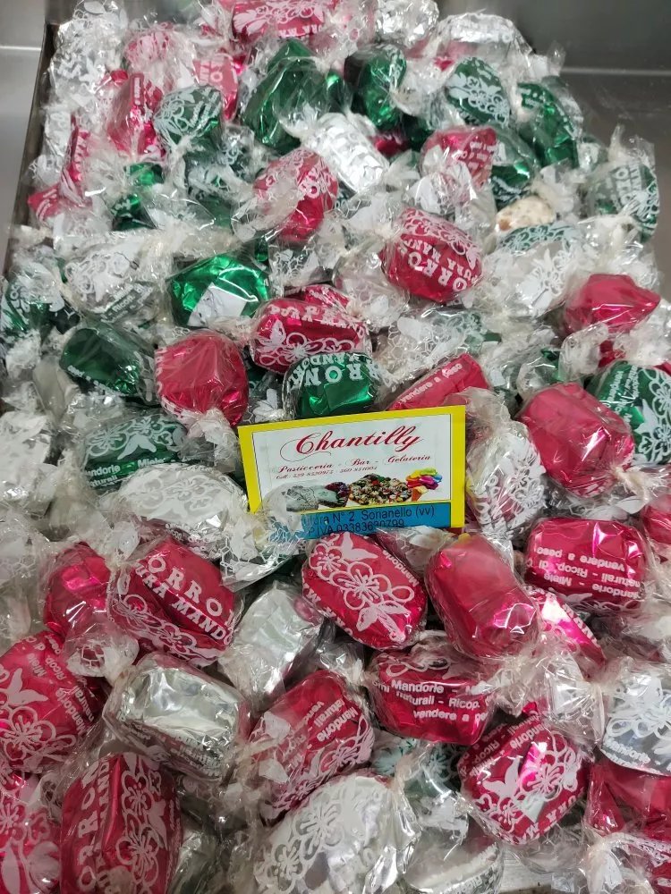 Pasticceria Chantilly Di Mangiardi Lucia