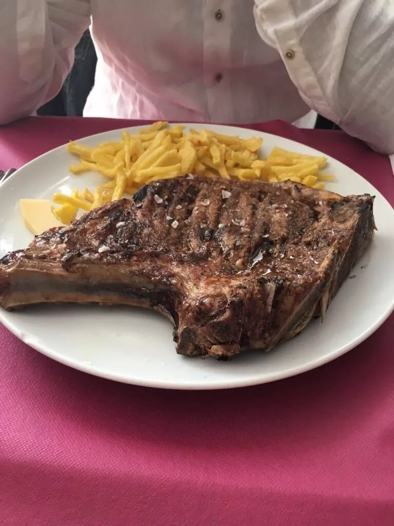 Casa De Los Monteros