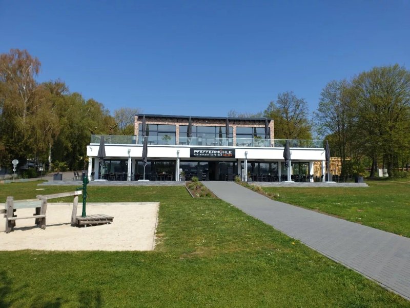 Peffermuhle Am See