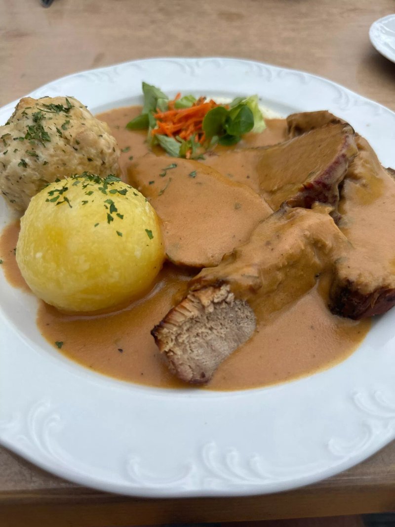 Zum Hackelstein