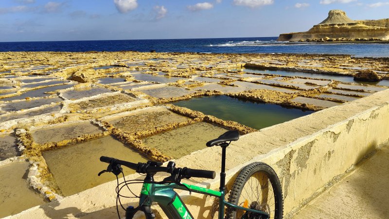On2Wheels - Bike Rentals