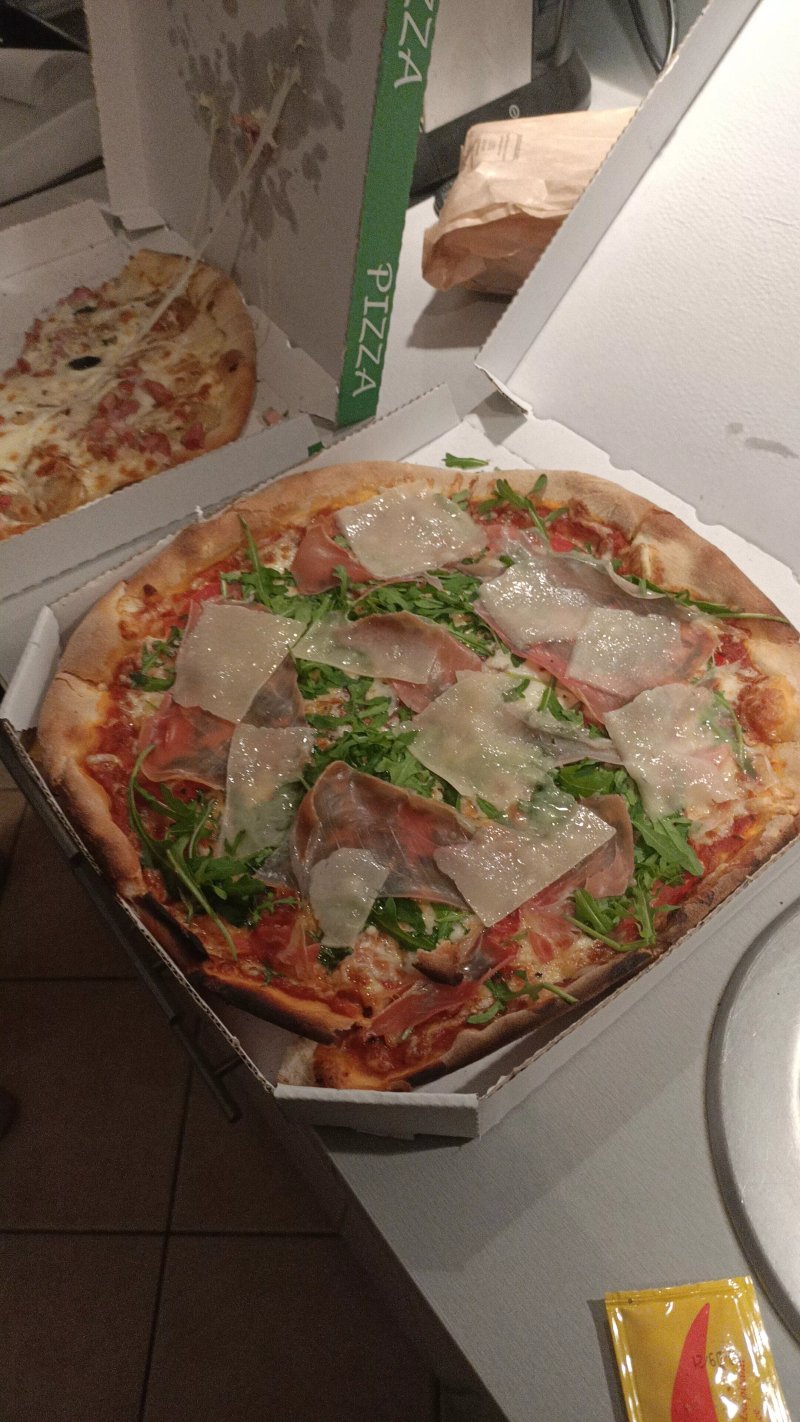 Pizza Chez Diii